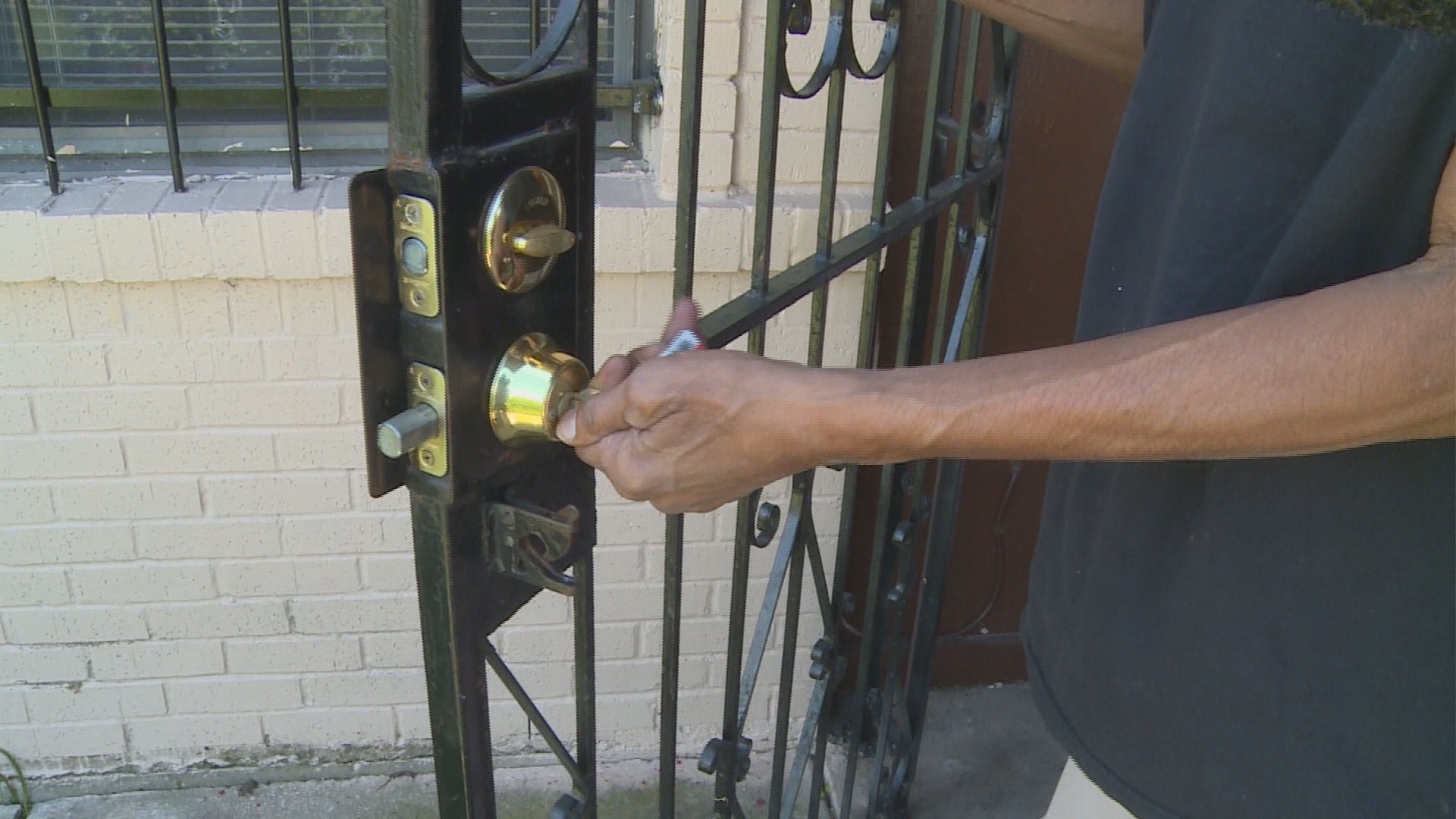 Older burglar bars can be deadly threat to residents